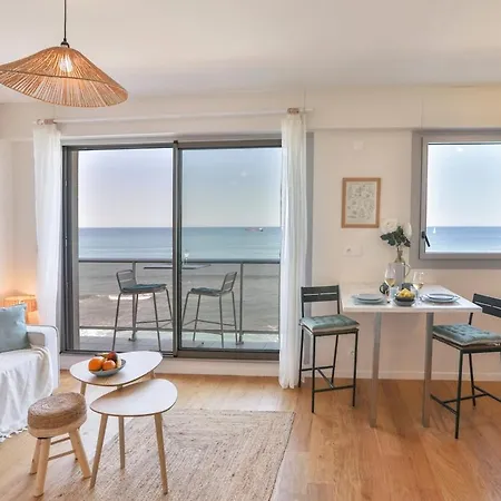 Vue Imprenable - Balcon, Lit King Size, Parking 아파트 *