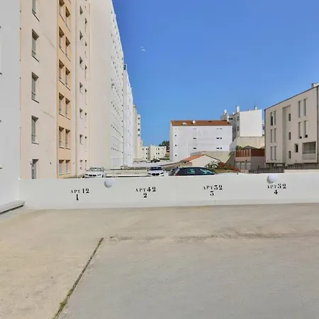 Vue Imprenable - Balcon, Lit King Size, Parking Apartamento *
