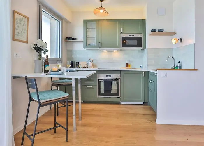 Appartement Vue Imprenable - Balcon, Lit King Size, Parking